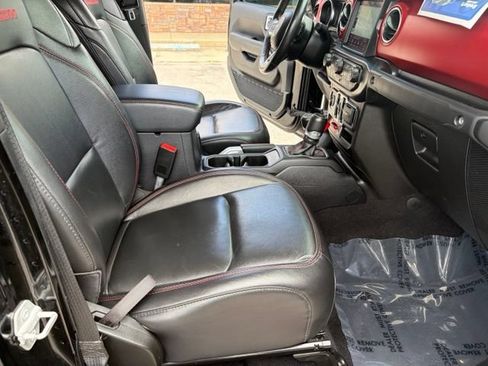 Used 2020 Jeep Gladiator Rubicon AWD/4WD image 38