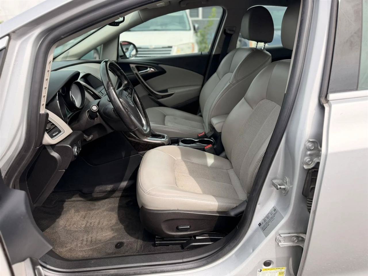 Used 2014 Buick Verano Convenience FWD image 20