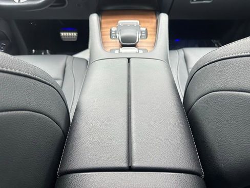 Certified 2024 Mercedes-Benz GLS 450 4MATIC image 45