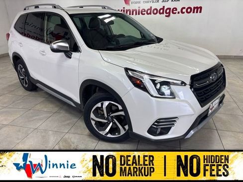 Used 2022 Subaru Forester Touring AWD/4WD image 1