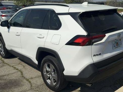 Used 2023 Toyota RAV4 XLE image 5