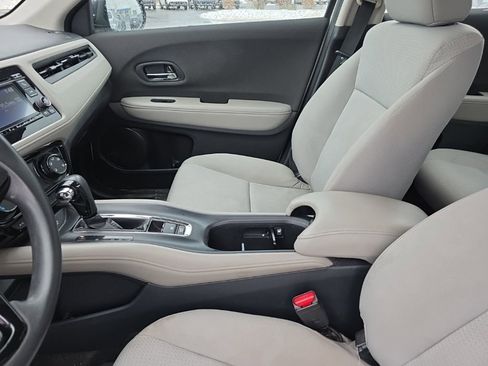 Certified 2022 Honda HR-V LX image 20