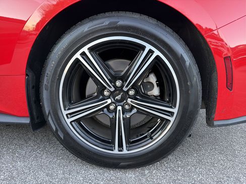 Used 2024 Ford Mustang Premium image 19