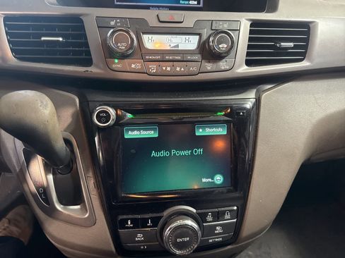 Used 2017 Honda Odyssey EX-L image 25