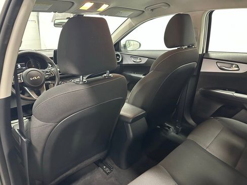 Used 2024 Kia Forte LXS image 39