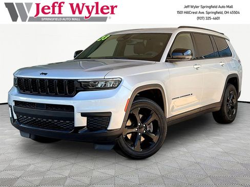 Used 2023 Jeep Grand Cherokee L Laredo AWD/4WD image 1