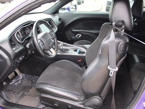 Used 2016 Dodge Challenger R/T Plus image 15