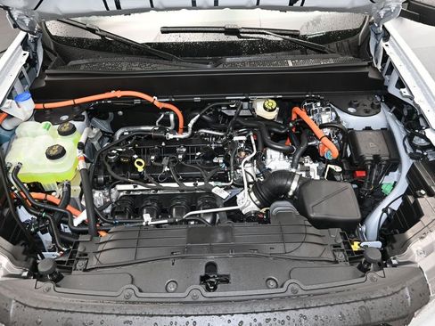 New 2025 Ford Maverick XL w/ Equipment Group 101A image 11