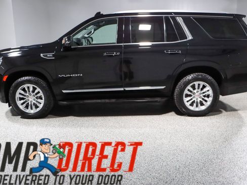 Used 2023 GMC Yukon SLT w/ SLT Luxury Package AWD/4WD image 10