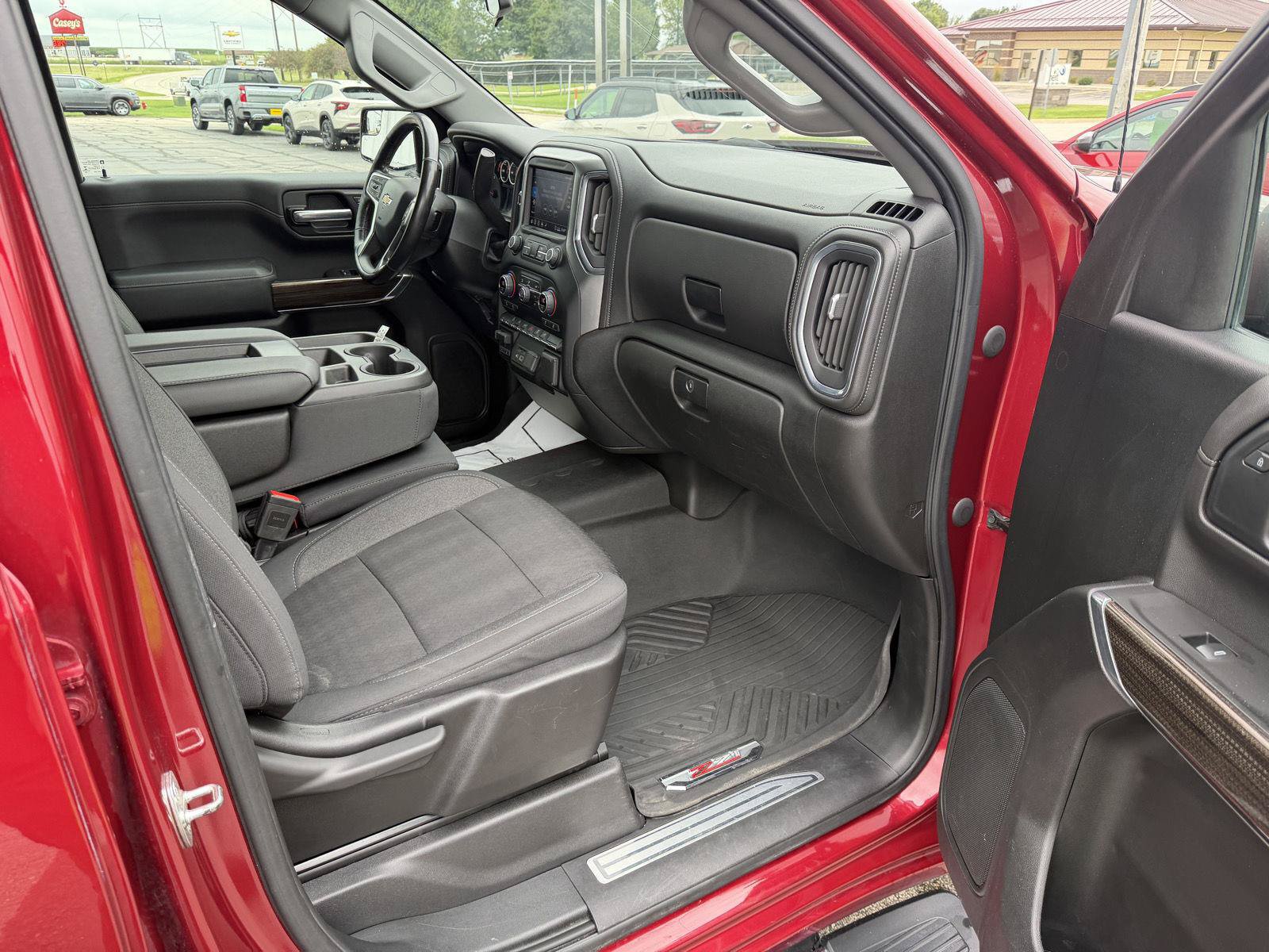 Used 2020 Chevrolet Silverado 1500 LT w/ All-Star Edition AWD/4WD image 23