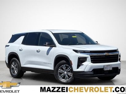 Used 2024 Chevrolet Traverse LS