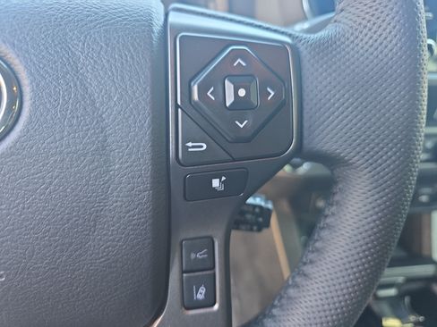 Used 2023 Toyota Tacoma TRD Sport w/ Technology Package AWD/4WD image 18