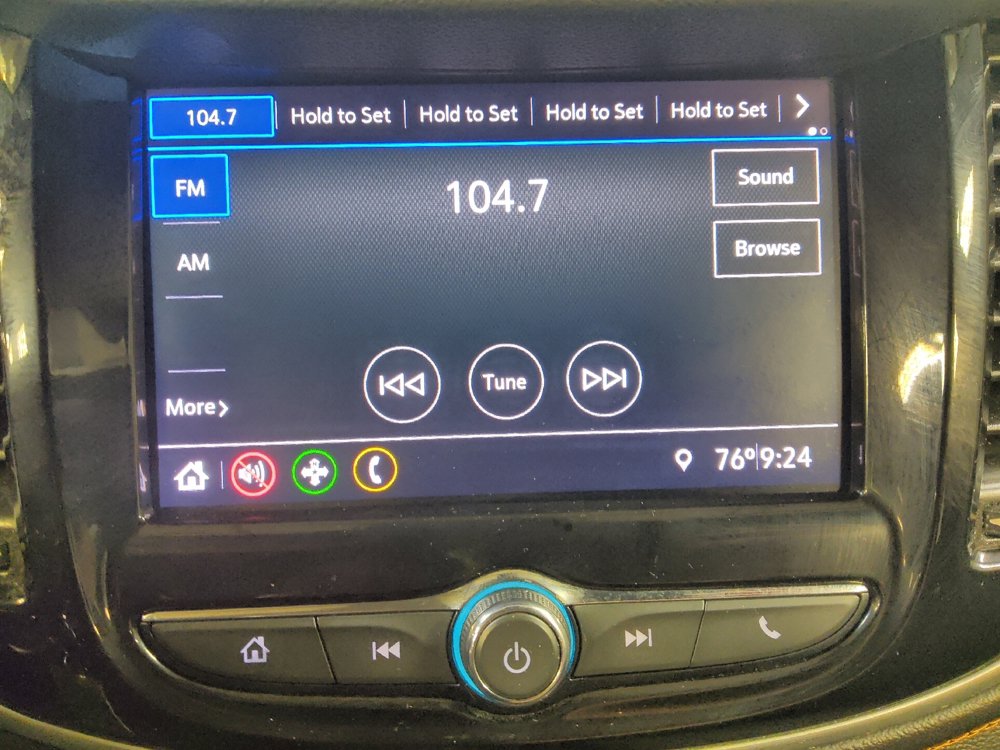 Used 2020 Chevrolet Trax LS FWD image 25
