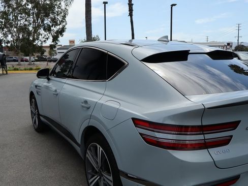 Used 2025 Genesis GV80 3.5T e-SC AWD/4WD image 16