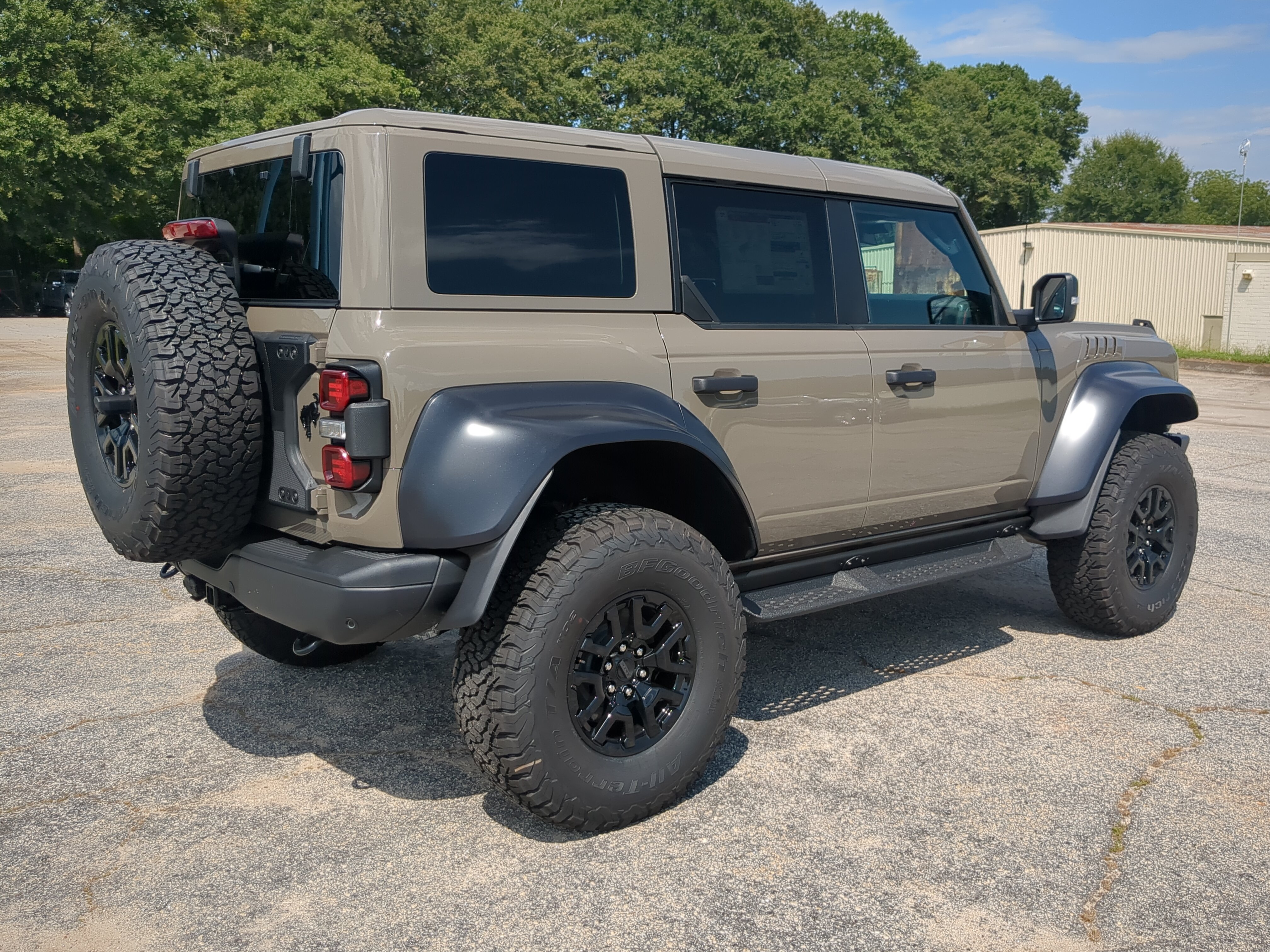 New 2026 Ford Bronco Raptor w/ Interior Carbon Fiber Pack AWD/4WD image 3