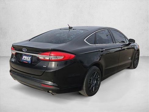 Used 2018 Ford Fusion Energi SE image 5
