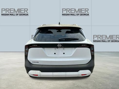 New 2026 Nissan Kicks SV FWD image 4