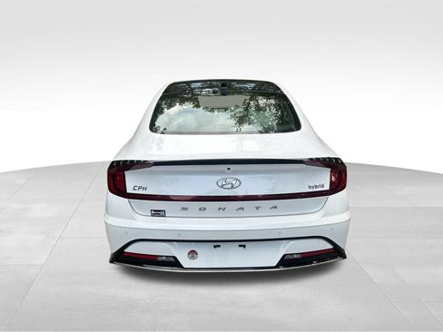 Used 2021 Hyundai Sonata Limited w/ Cargo Package FWD image 4