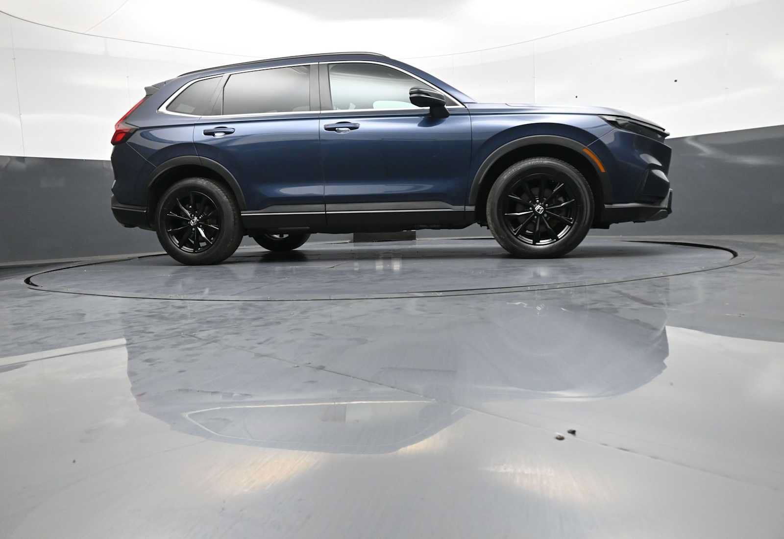 Used 2024 Honda CR-V Sport image 28