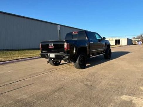Used 2016 GMC Sierra 1500 Denali w/ Enhanced Driver Alert Package image 5