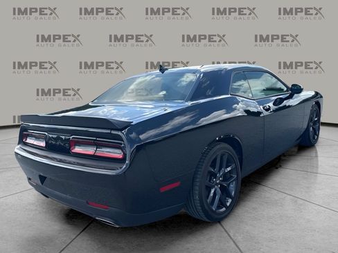 Used 2022 Dodge Challenger GT w/ Plus Package RWD image 3
