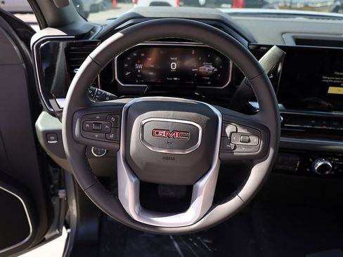 New 2026 GMC Sierra 1500 Elevation image 13