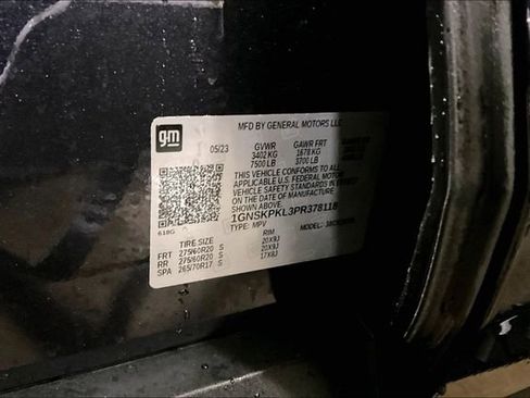 Used 2023 Chevrolet Tahoe Z71 w/ Z71 Off-Road Package image 32