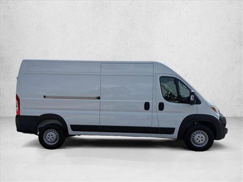 Used 2025 RAM ProMaster 2500 w/ Power Group image 4