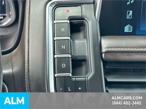 Used 2022 Chevrolet Suburban Z71 w/ Z71 Off-Road Package image 37