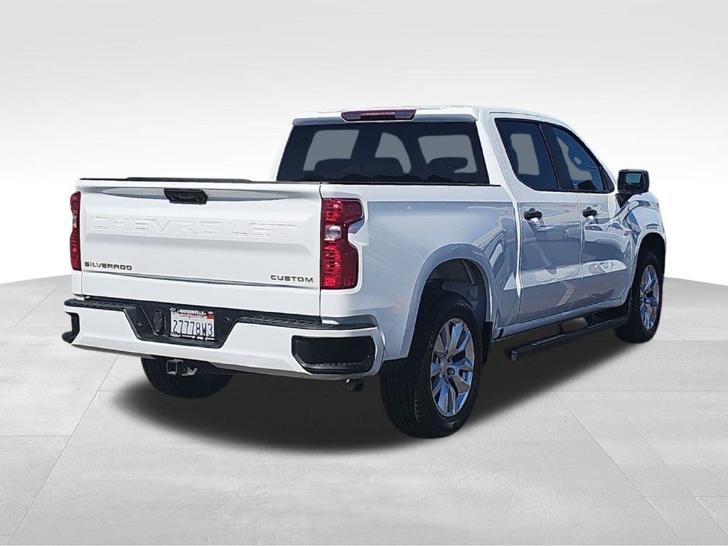 Used 2024 Chevrolet Silverado 1500 Custom RWD image 3