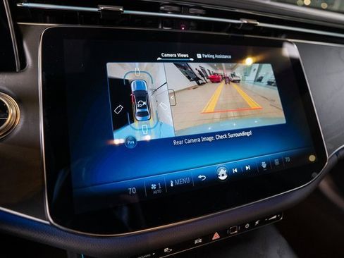 New 2026 Mercedes-Benz E 350 4MATIC Sedan image 24
