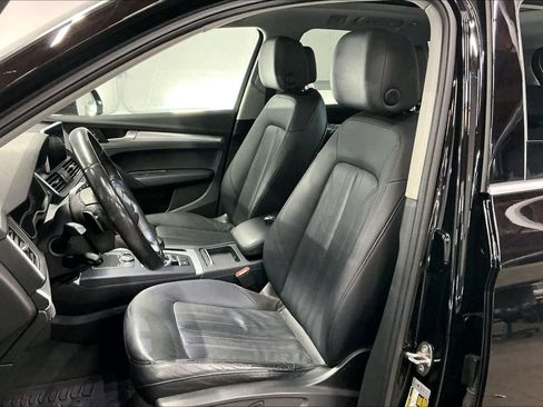 Used 2018 Audi Q5 Premium Plus w/ Premium Plus Package image 27