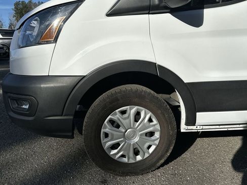 Used 2024 Ford Transit 250 Low Roof w/ Exterior Upgrade Package image 19