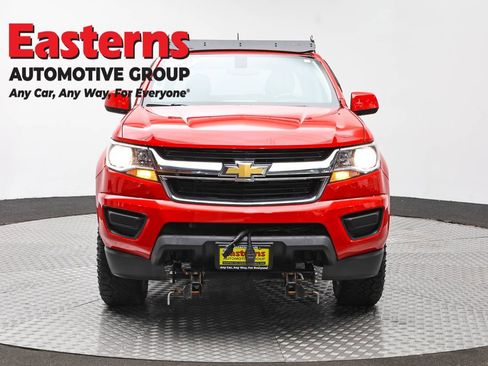 Used 2020 Chevrolet Colorado W/T w/ WT Convenience Package AWD/4WD image 2