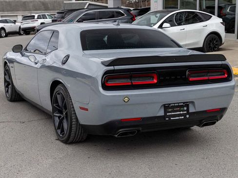 Used 2022 Dodge Challenger R/T w/ Plus Package image 6