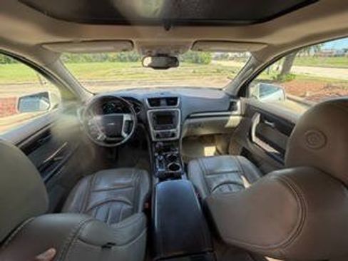 Used 2014 GMC Acadia Denali FWD image 9