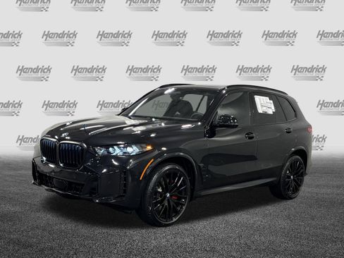 New 2026 BMW X5 xDrive40i w/ M Sport Package AWD/4WD image 3