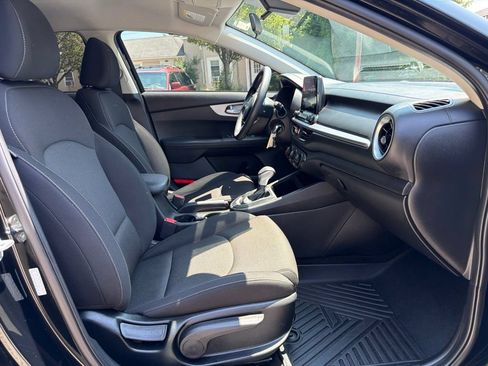 Certified 2023 Kia Forte LXS FWD image 24