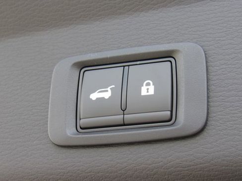 New 2026 Mitsubishi Outlander SEL FWD image 6