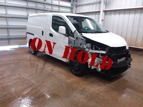 Used 2015 Nissan NV200 SV w/ Back Door Glass Package image 1