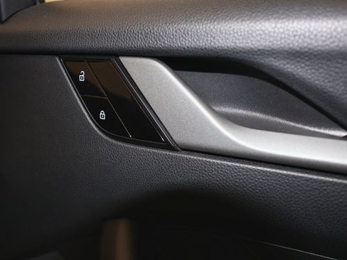 Used 2020 Porsche 911 Carrera 4S image 45