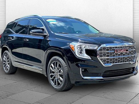 Used 2022 GMC Terrain Denali w/ Black Diamond Edition AWD/4WD image 1