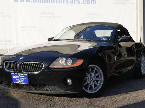 Used 2003 BMW Z4 2.5i image 2