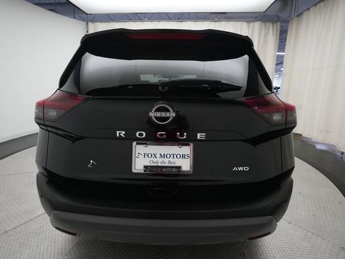 Used 2023 Nissan Rogue S AWD/4WD image 25
