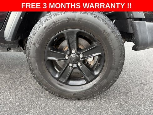 Used 2021 Jeep Wrangler Unlimited Sport AWD/4WD image 32
