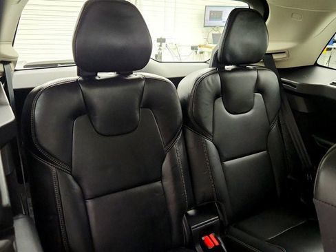 Used 2021 Volvo XC90 T6 Inscription w/ Climate Package image 24