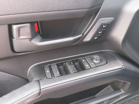 New 2026 Toyota 4Runner TRD Off-Road Premium AWD/4WD image 32
