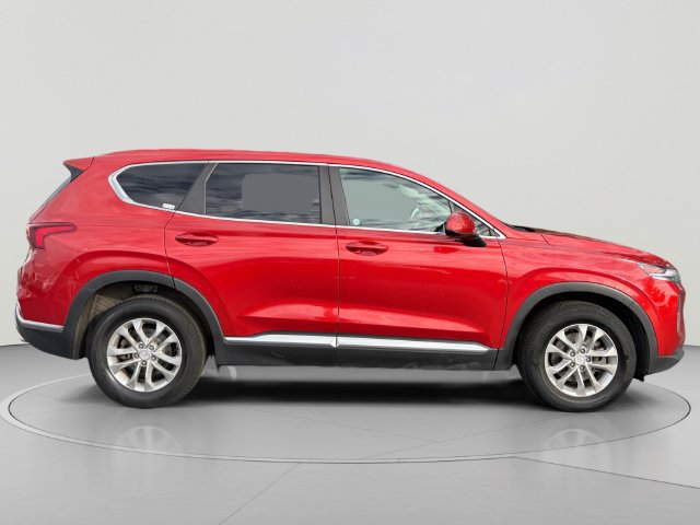 Used 2020 Hyundai Santa Fe SE AWD/4WD image 6