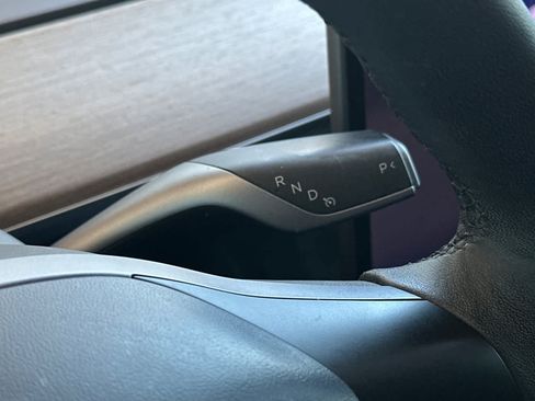 Used 2022 Tesla Model 3 Long Range AWD/4WD image 23