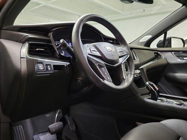 Certified 2023 Cadillac XT5 Premium Luxury FWD image 11